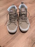 Vans Sneaker gefütterte Schuhe Schuhgröße 39 Schleswig-Holstein - Silberstedt Vorschau