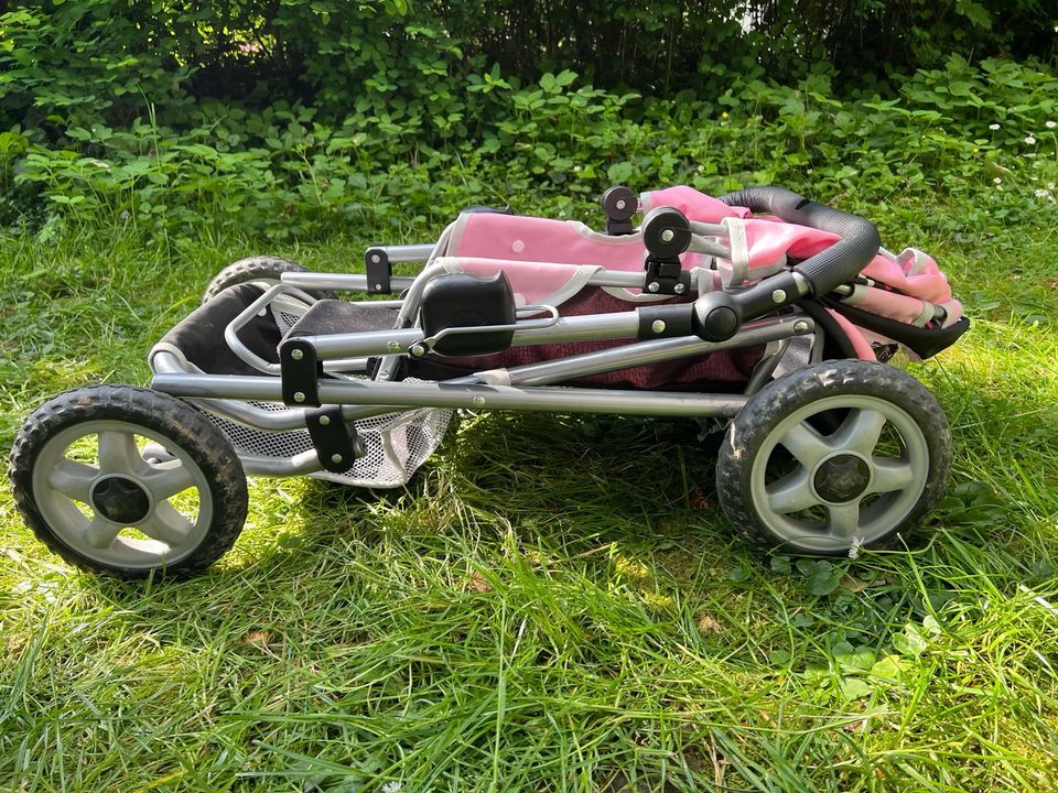 Toller Puppenwagen von Bayer mit Wickeltasche und Fusssack in Kronberg im Taunus