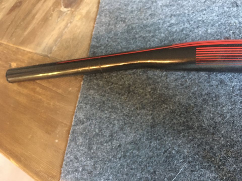 Specialized MTB Lenker Carbon in Stromberg