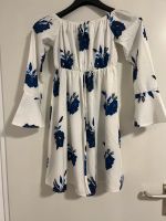 Kleid Sommerkleid schulterfrei weiß blau Blumen Bergedorf - Hamburg Lohbrügge Vorschau