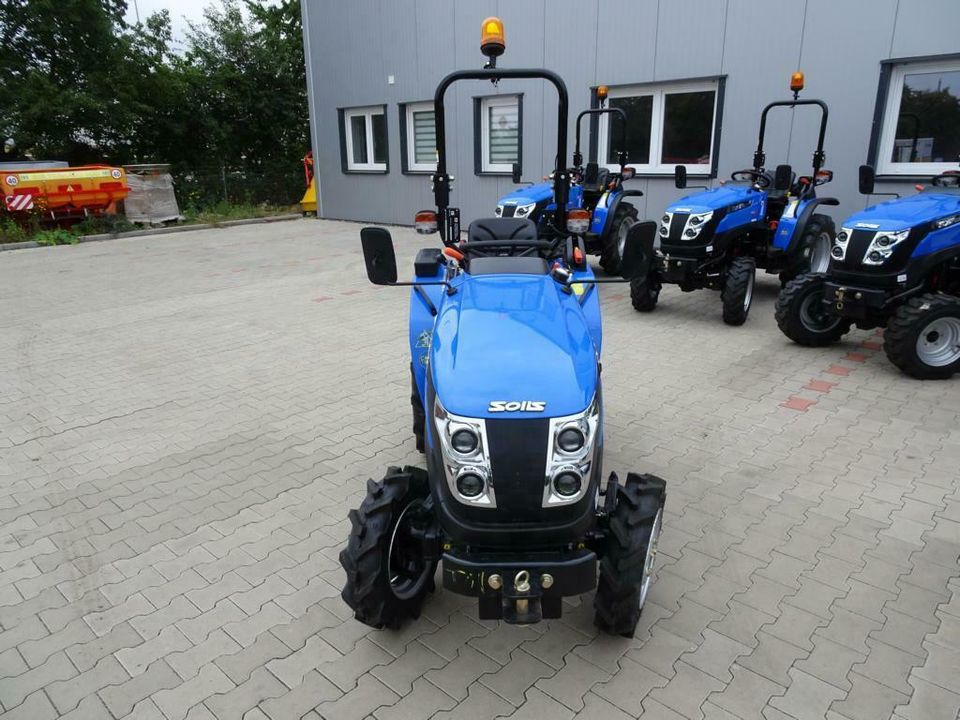 Solis 20 Traktor Trecker Schlepper 20PS Neu Rasentraktor in Osterweddingen