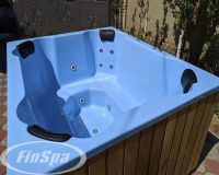 FinSPA Badezuber Jacuzzi 2.0m x 1.7m x 1m und HydroMassage Stuttgart - Stuttgart-Mitte Vorschau