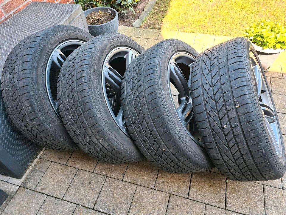 Audi Q5 Sommerreifen mit Originalen Audi Felgen. Gebraucht in Warendorf