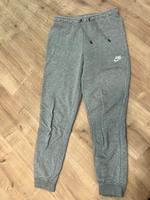 Nike Jogginghose Größe S Bayern - Kümmersbruck Vorschau