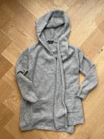 lässige Strickjacke mit Kapuze Altona - Hamburg Blankenese Vorschau