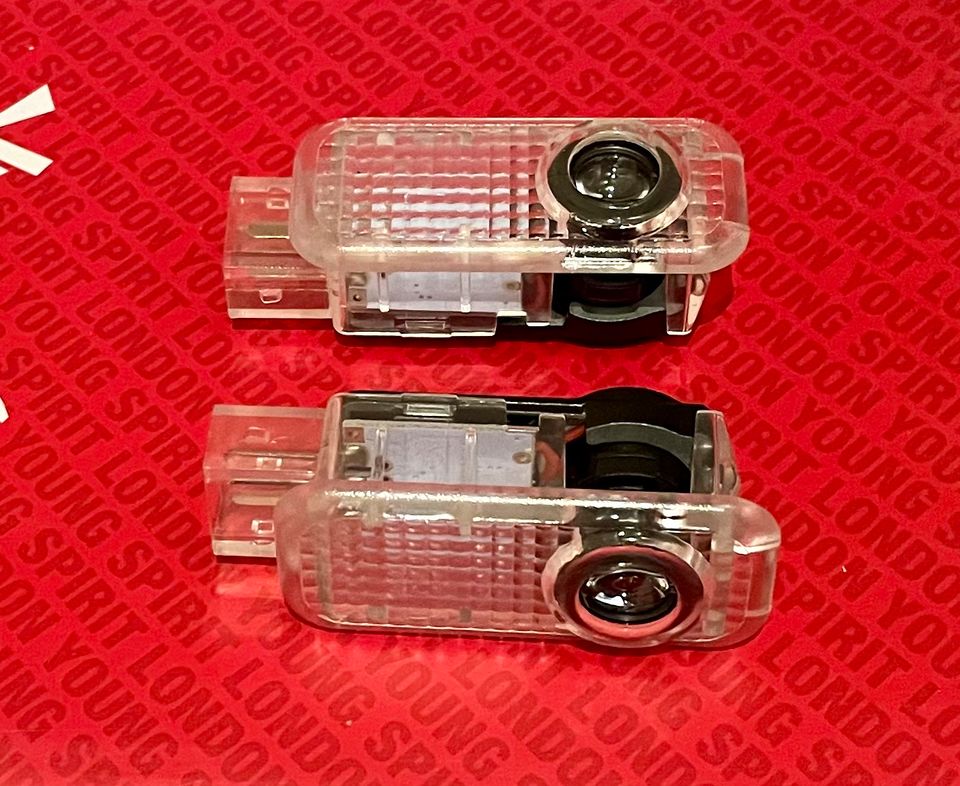 Audi Original LED Projektor rechts RS Einstiegsbeleuchtung