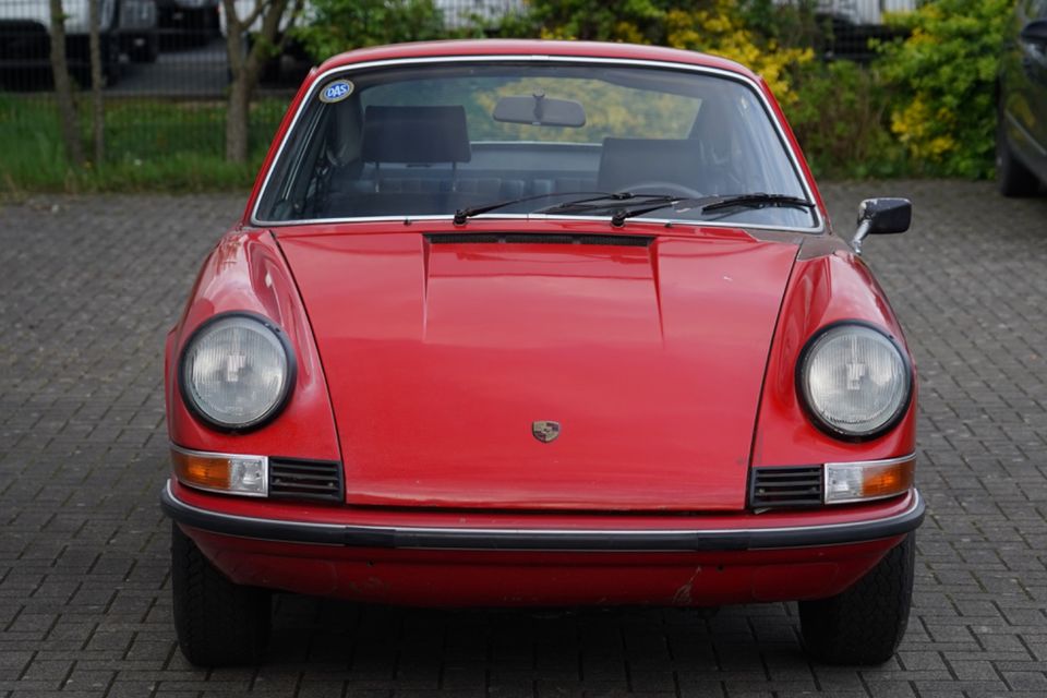 1973 Porsche 911 E 2.4 Coupé (F-Modell) Matching Numbers Restaur. in Lage