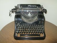 Antike Olympia Schreibmaschine Modell 8 Nordrhein-Westfalen - Winterberg Vorschau