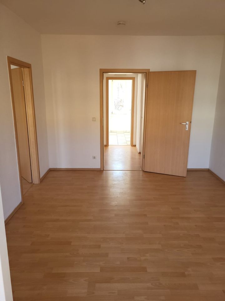 Schöne 2 Raumwohnung mit Balkon in Magdeburg in Magdeburg