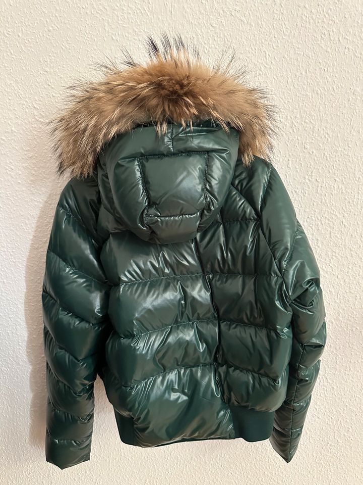 Moncler Jacke Damen in Braunschweig