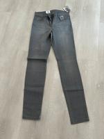 BRAX ⭐️ Sommer Jeans grau Modell Shakira⭐️ Gr. 38L neu Hannover - Kirchrode-Bemerode-Wülferode Vorschau