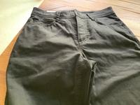 Schwarze Hose, sehr dünner Stoff, Gr. 36, gratis 1 Poloshirt Hessen - Florstadt Vorschau