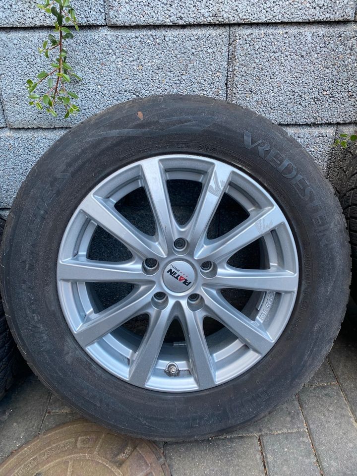 16 Zoll Alufelgen (Platin) - 215/60 R16 99H - 5 x 112 LK in Salzmünde