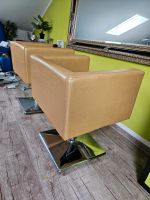 2 Friseur Sessel/ Stühle in Gold Bayern - Waldkraiburg Vorschau