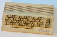 Commodore C64 (versiegelt) mit Netzteil + Disketten Box Rheinland-Pfalz - Boppard Vorschau