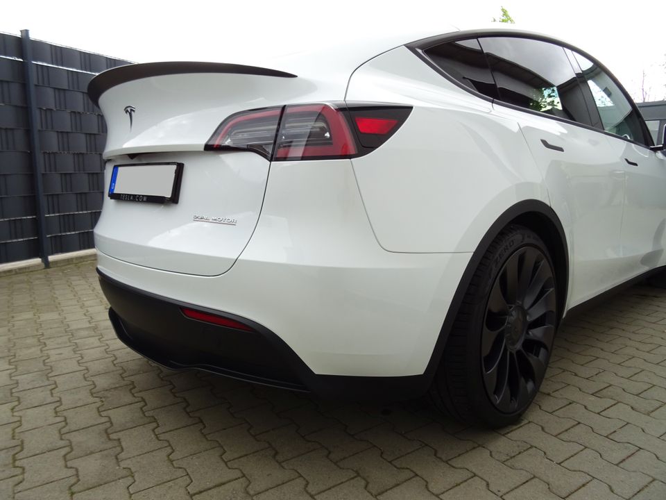 Tesla Model Y Performance 2023 TOP! 8x Bereift in Ludwigshafen