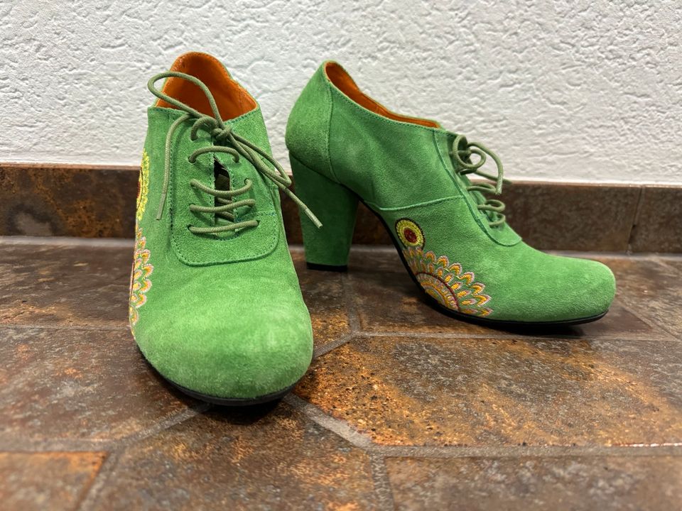 Damen Schuhe / Pumps / Stiefeletten Größe 40 Deerberg in Ötisheim