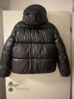 Kurze Winterjacke Köln - Vingst Vorschau