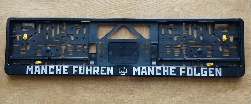 RAMMSTEIN KFZ Nummernschild Halterung  NEU in Golßen