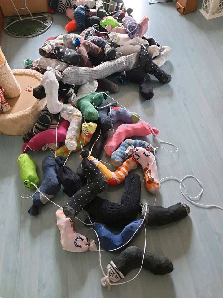 Gebasteler Sockenkranz zum 25. Geburtstag, alte Socke, feiern in