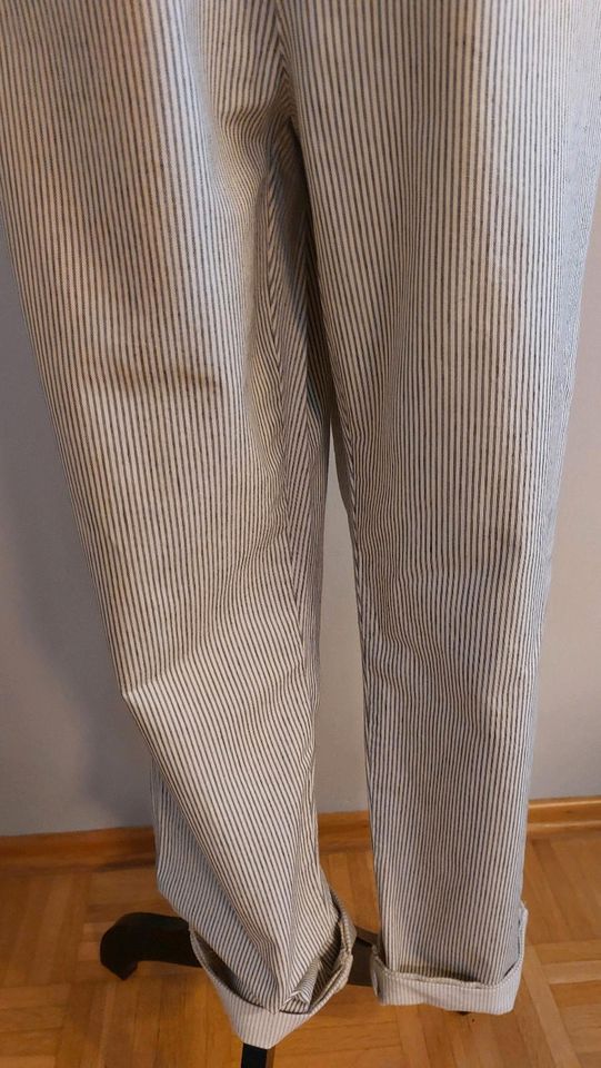 ZARA Hose, beige gestreift in Gr 40... TOP in Unterhaching