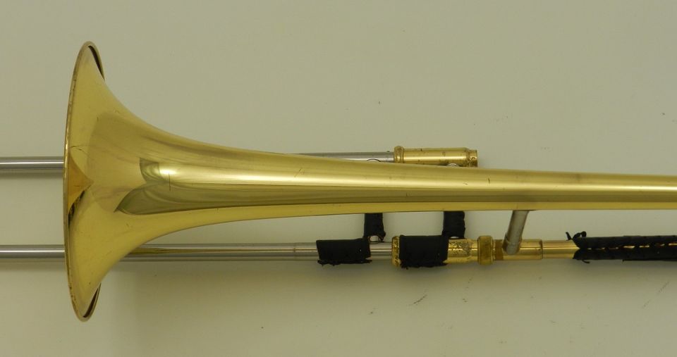 Trombone Posaune Yamaha YSL-354 Koffer DR21-209 in Görlitz