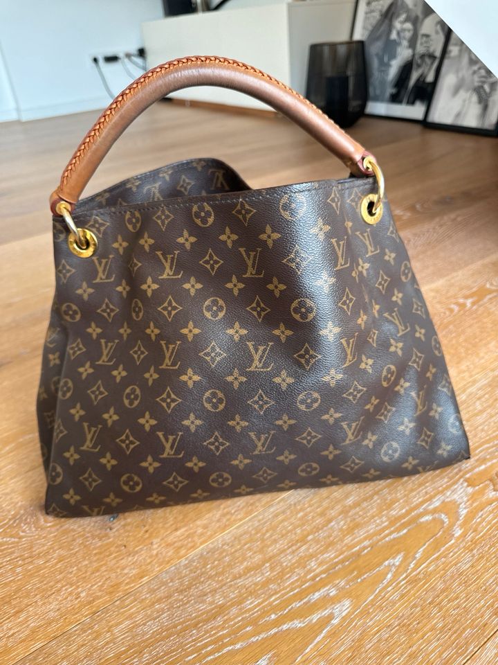 Louis Vuitton Tasche Artsy MM, guter Zustand in Düsseldorf