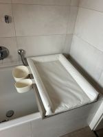 Wickelauflage Wickeltisch für Badewanne IKEA VÄDRA ÖNSKLIG Hessen - Bad Homburg Vorschau