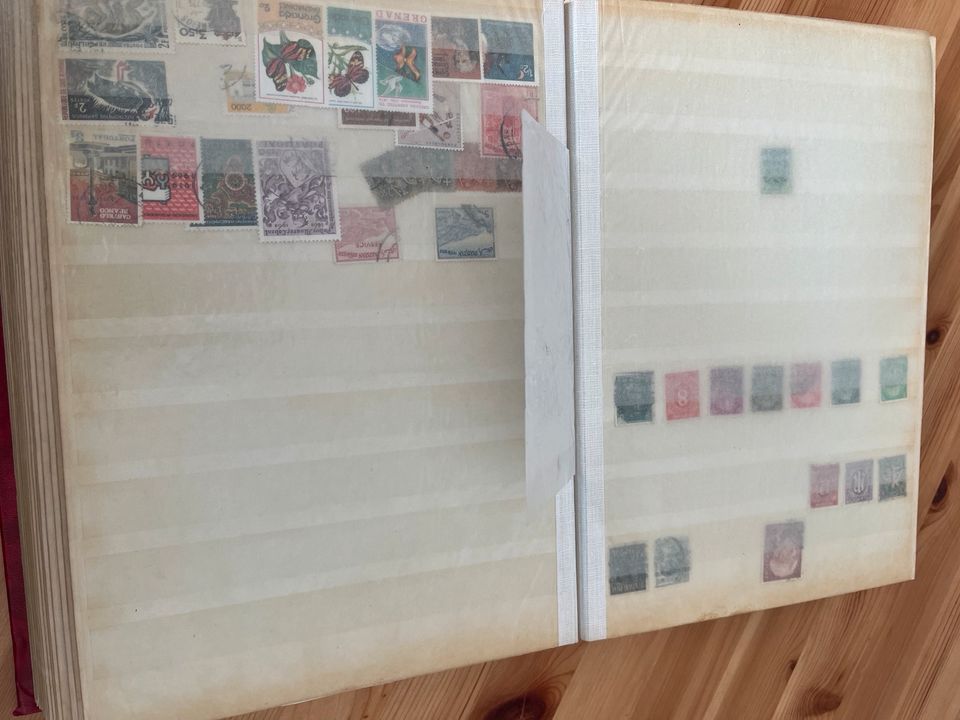 Dicke Briefmarken Schwarte aus aller Welt in Radeberg