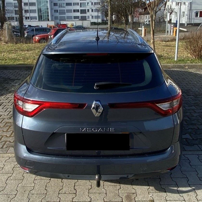 Renault Megane IV Benzin scheckheftgepflegt 8 fach Reifen in Eislingen (Fils)