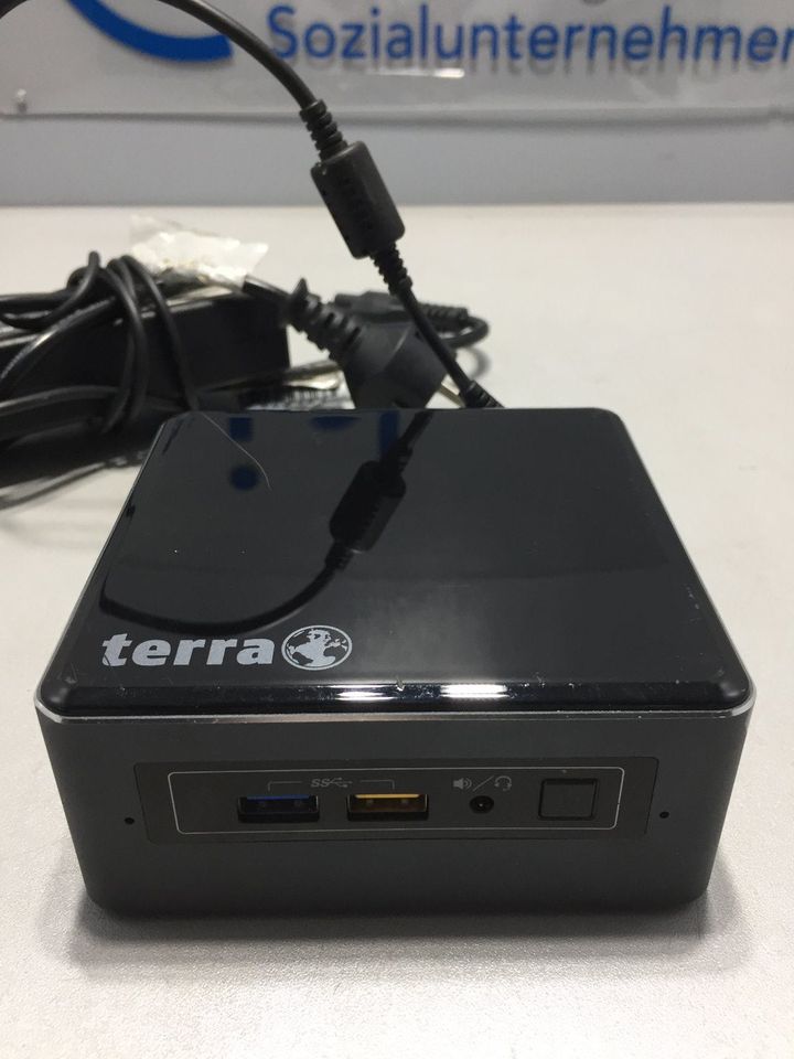 Terra PC Micro 1000 M-82GSD2; i5-7260U / 2,2 GHz in Dortmund