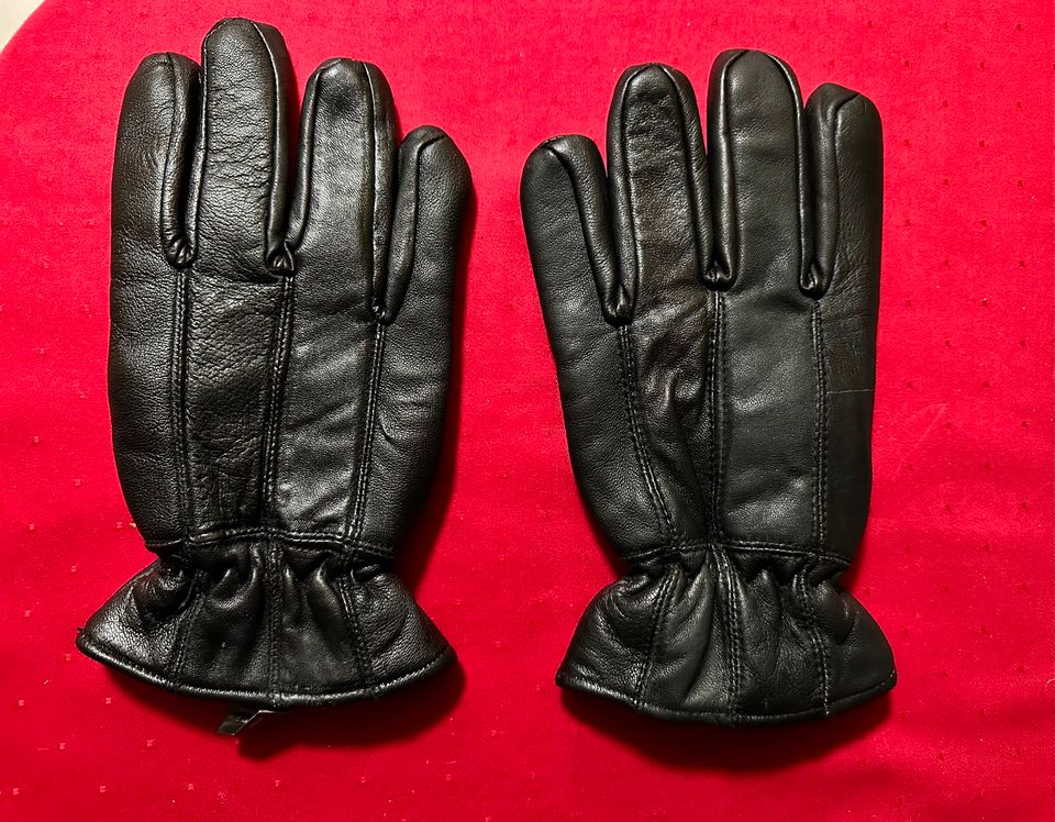 Sonderangebotsbedingungen Herren Leder Handschuhe Gr. M/L in *Leather ist jetzt Kleinanzeigen von Gloves* Tom Schwerin - Franks | eBay Altstadt Kleinanzeigen