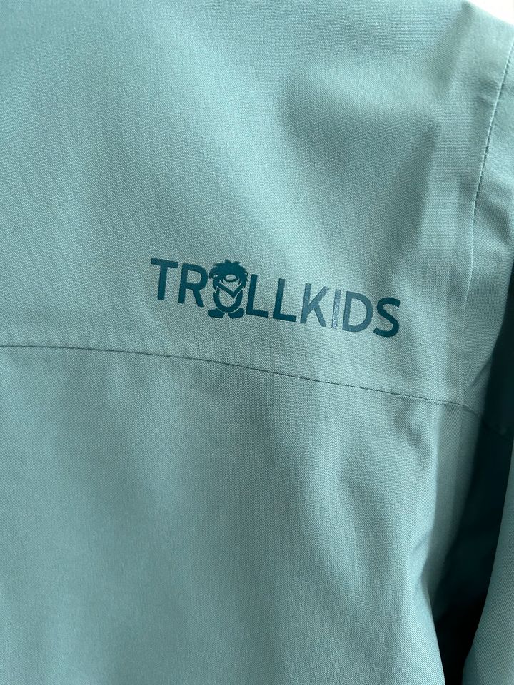 ❤️toller Regenmantel/ Jacke Trollkids❤️ NEU, inkl. Versand! in Am Mellensee