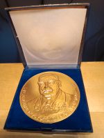 33 seltene Medaillen zum Teil Vergoldet Nordrhein-Westfalen - Kamen Vorschau