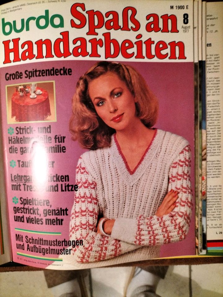 Burda Spaß an Handarbeiten Sammelband u. 11 Ausgaben 1977 in Übach-Palenberg