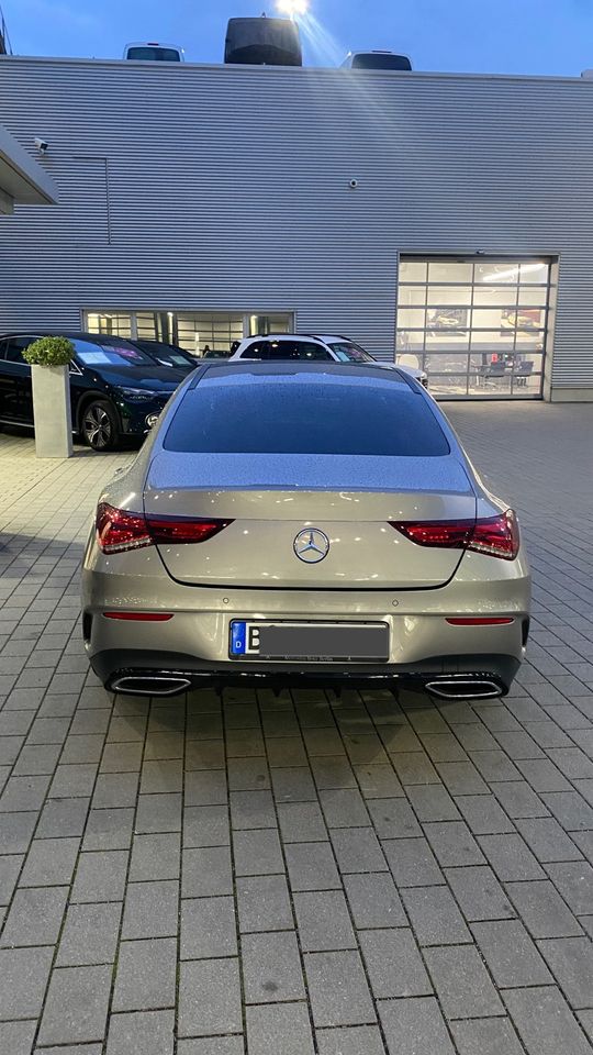 Mercedes cla 200 Coupé AMG line in Berlin