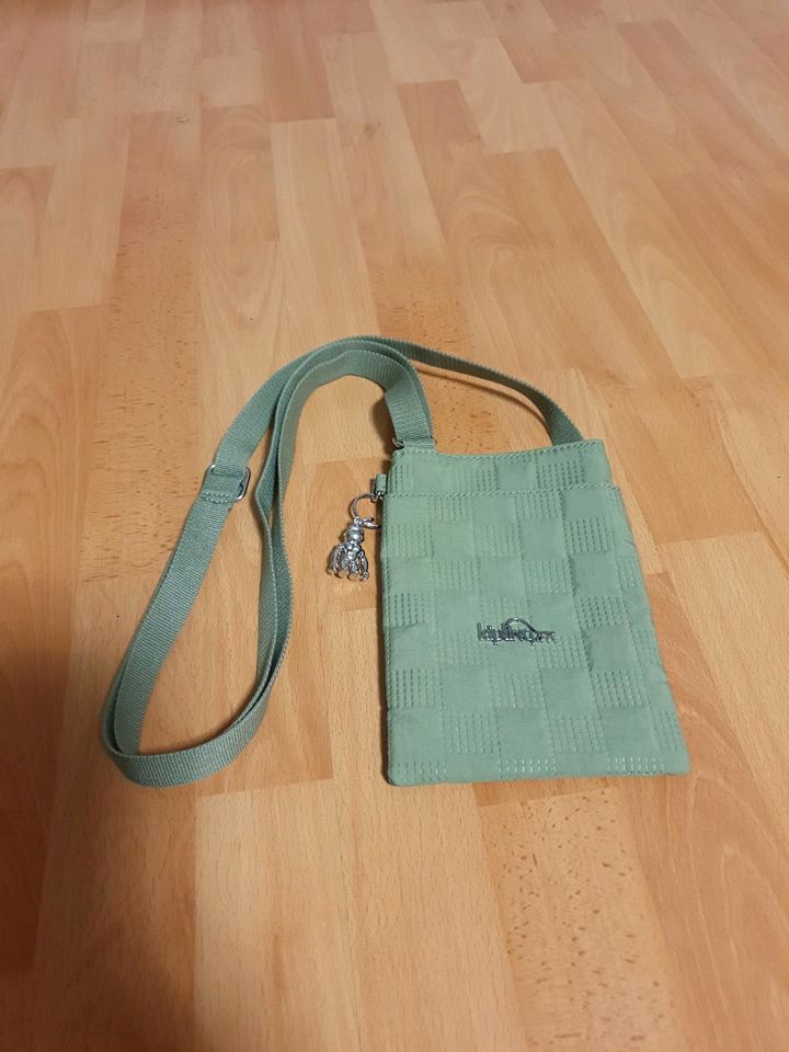 Kipling Tasche Grün Neu 14 x 20 cm in Mannheim