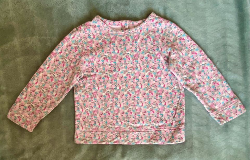 NEXT warmer Pullover m Blumen * 98 * Topp Zustand in Senftenberg