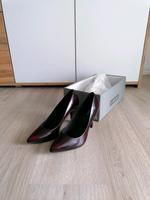High Heels Stuttgart - Weilimdorf Vorschau