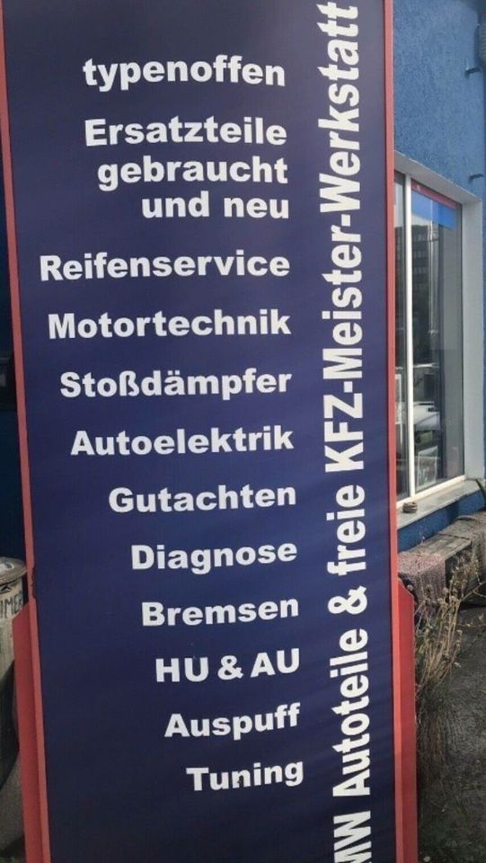 Werkstatt Motor Reparatur Instandsetzung Auto in Berlin