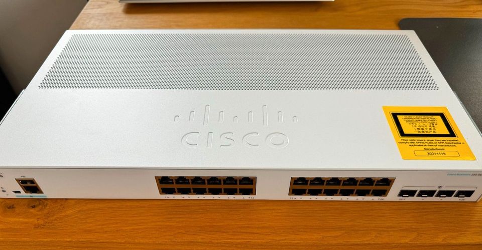 Cisco Business CBS250-24T-4G Smart Switch in Neunburg