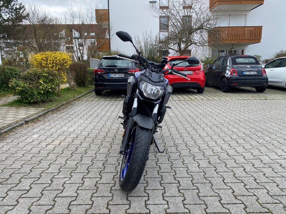 Yamaha MT-07 in Höhenkirchen-Siegertsbrunn