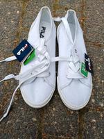Schuhe Sneaker gr 37 neu FILA Nordrhein-Westfalen - Velbert Vorschau