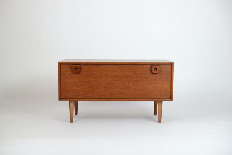 Mid-Century Teak Lowboard Kommode Sideboard 60er 70er Vintage 70s in Berlin