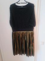 NEU Taifun Kleid mit Spitze in schwarz und Pliseerock in gold, XL Hessen - Dreieich Vorschau