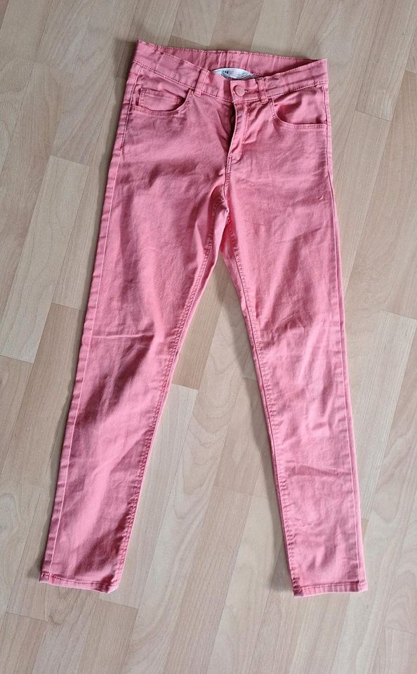 Jeans von H&M - Gr. 146 rosa in Heringen (Werra)