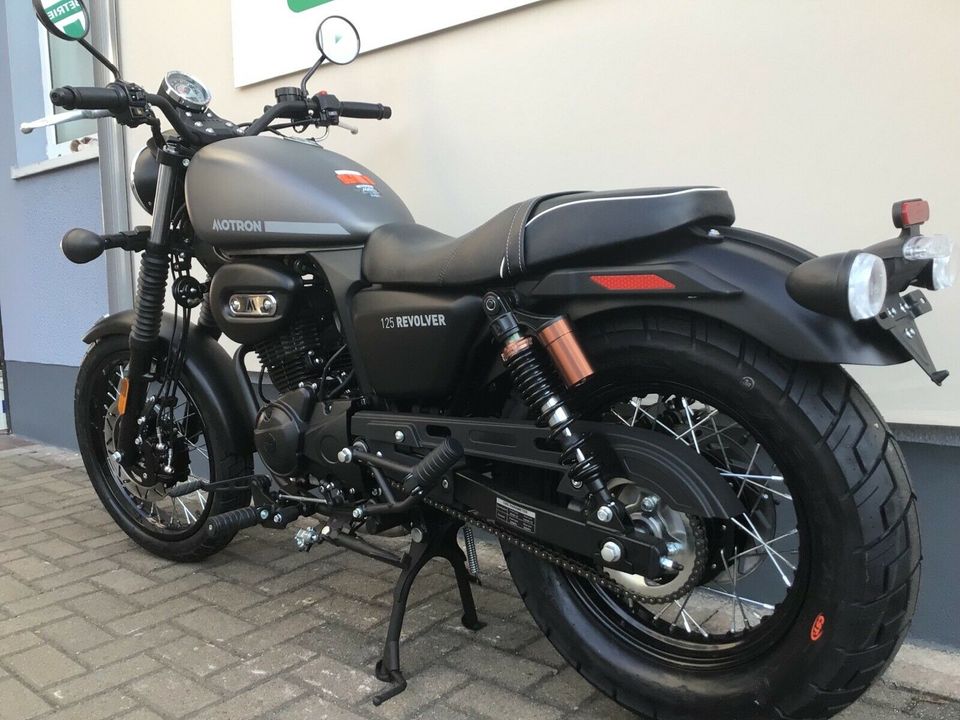 Motron Revolver 125 Chopper Leichtkraftrad A1 B196 Führerschein in Eisleben