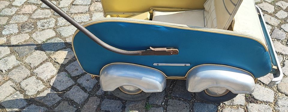 Kinderwagen Sportwagen aus den 50er Jahren teilrestauriert in Oranienburg