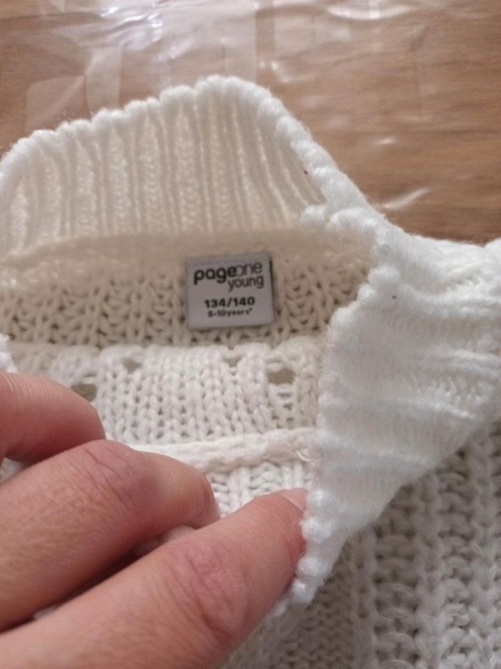 Strickpullover, Gr.134/140 in Waldshut-Tiengen