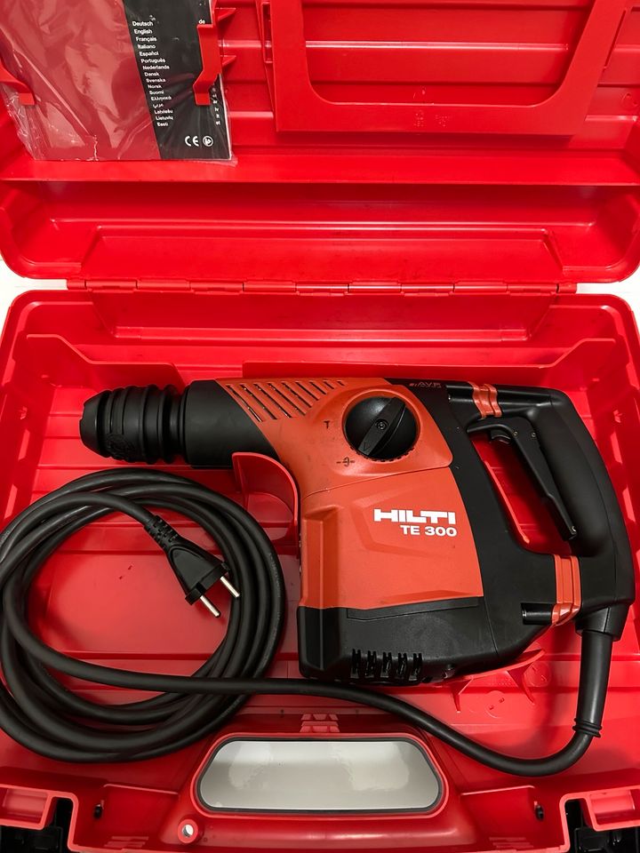 Hilti TE-300 AVR Meißelhammer SDS-Plus (1.Hand) in Gelsenkirchen